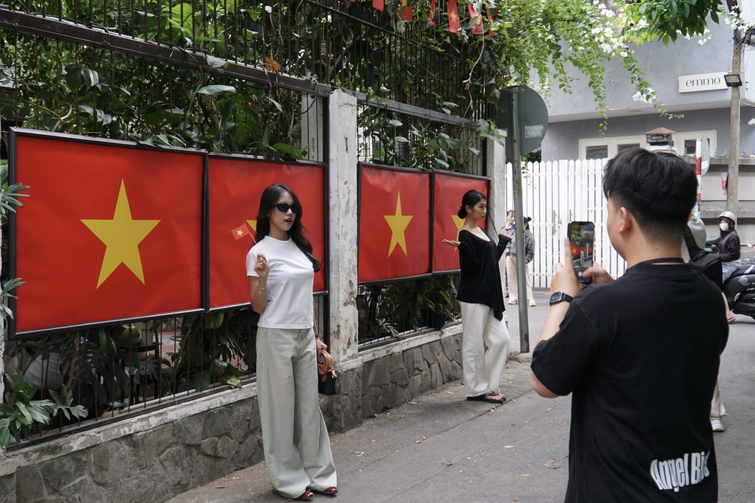 Không khí chuẩn bị trước ngày lễ