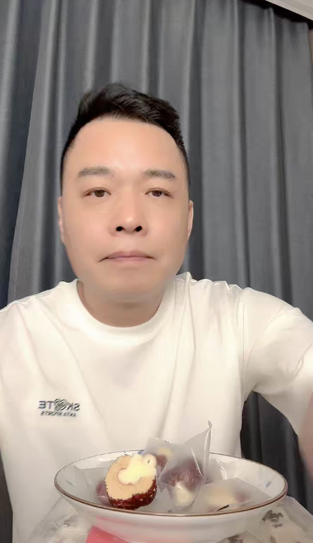 Tôn Bằng và hình ảnh cá nhân